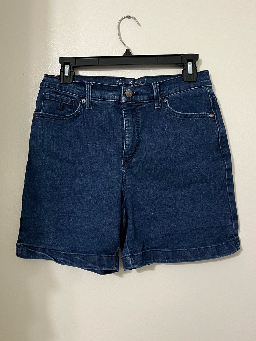 Gloria Vanderbilt | Midi Jean Shorts